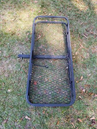 Cargo carrier 1