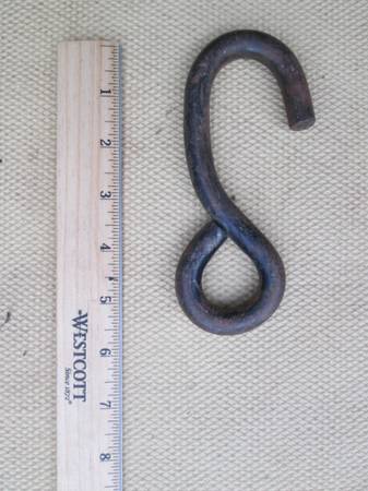 Metal Hook 1