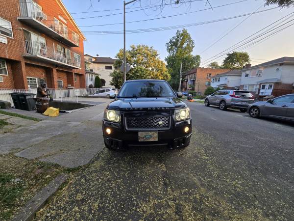 Land Rover LR2 HSE 2009 - $4500 (Flushing)63469898155521121