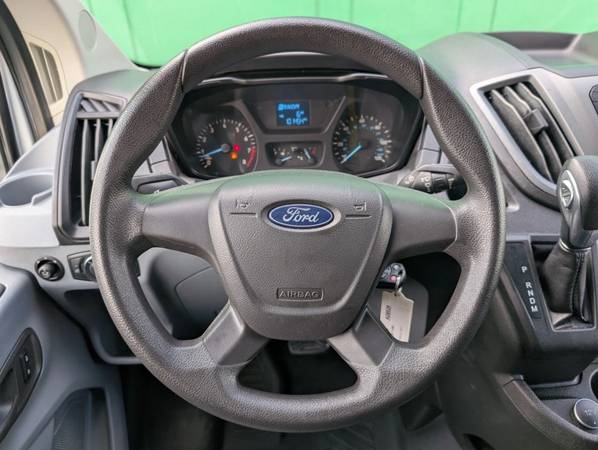 2019 Ford Transit 150 Wagon - Photo 15