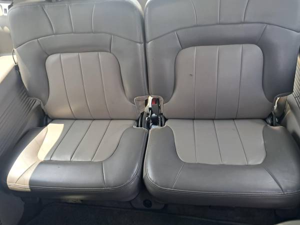 2002 Gmc Envoy XL 4x4 - $700 (Elkridge)63616247495937124