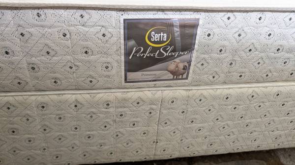 Queen Bed, Box Spring and Frame 1
