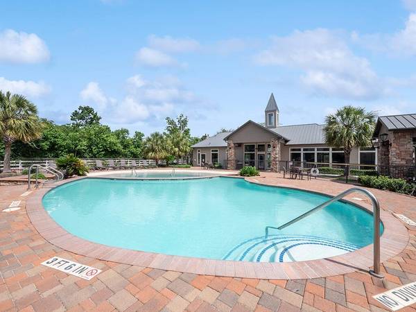 $1,478 / 3br - 1240ft2 - Lush Green Landscaping, Window Coverings, Picnic Area With BBQ Grill (Houston)63906680210050122