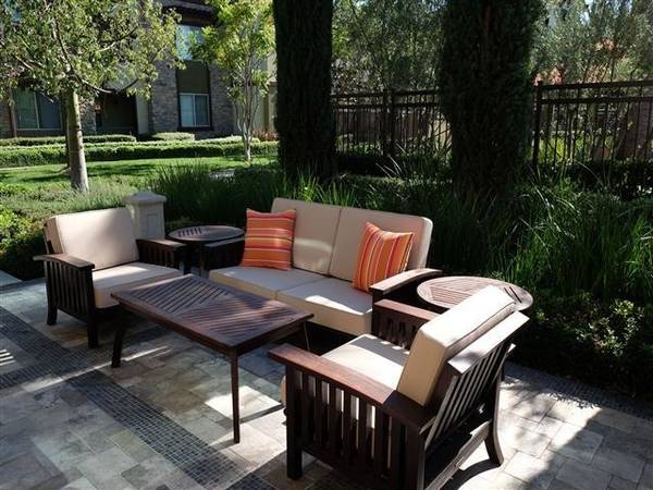 $2,395 / 2br - 1054ft2 - Discover Your Dream Home: Spacious Walk-In Closets & More! (Winchester, CA)64028083022083124