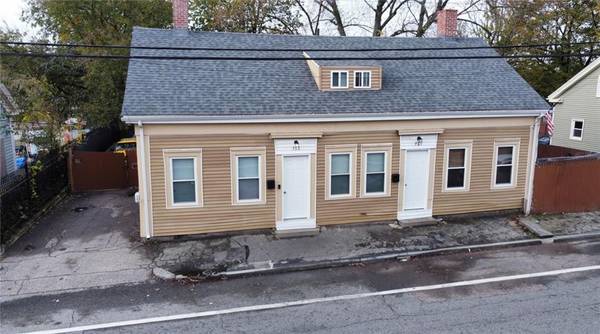 $490,000 / 5br - 1782ft2 - Multi Family in Cranston for Sale (761 Dyer Avenue)64002993171202120