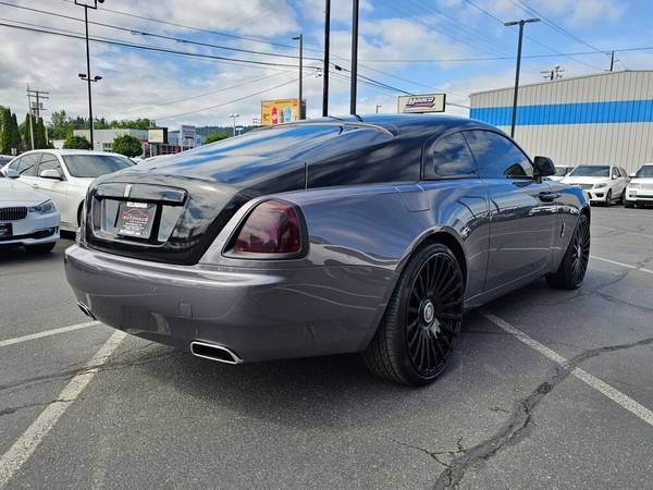 2016 Rolls-Royce Wraith - $134,850 (Lujo de Segunda Mano)63617924565121124