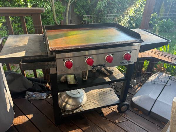 Camp Chef Flat Top 600 Griddle 1