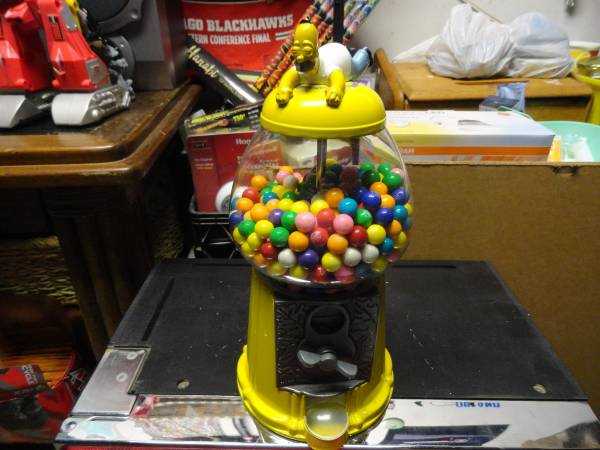Homer Simpson Gumball Machine 1