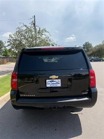 2016 Chevrolet Suburban LT 1500 - $12,99163619674818691122