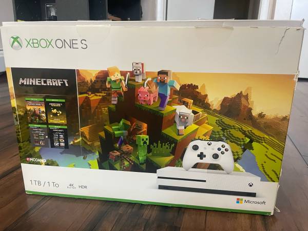 Gaming Console Xbox One S 1