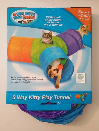 NEW IN BOX  3 WAY KITTY CAT PLAY TUNNEL with HANGING  BALL 1