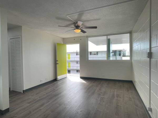$2,145 / 2br - 600ft2 - Renovated Two Bedroom Apartment Home In Waipahu (94-289 Leonui St, Waipahu, HI)63686709810435121