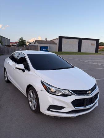 2017 Chevy Cruze Premier - $2,700 (Nashville)63621419237635123