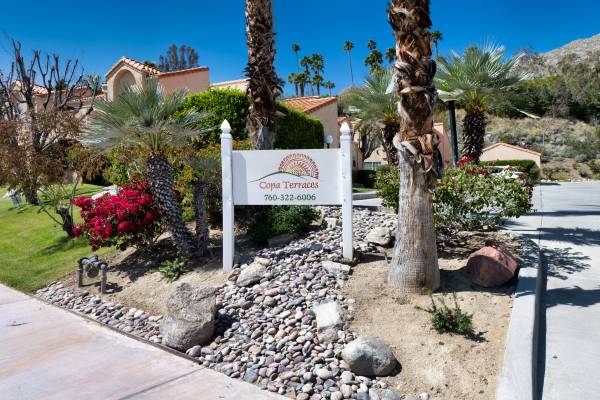 $2,095 / 2br - 1015ft2 - PALM SPRINGS! TRANQUILO Y ÚNICO (Palm Springs)63953070454786120