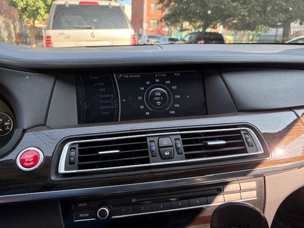 BMW 750 LI - $8,000 (Brooklyn NYC)63469895618561121