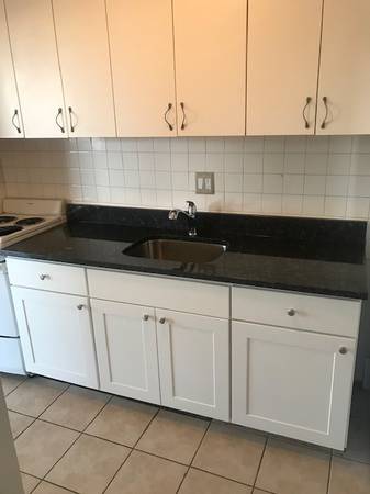 $2,600 / 2br - 725ft2 - second floor condo inc Heat+HW steps to pubs and restaurants. Av. Now! (Allston - near Harvard Ave.)63620423386499123