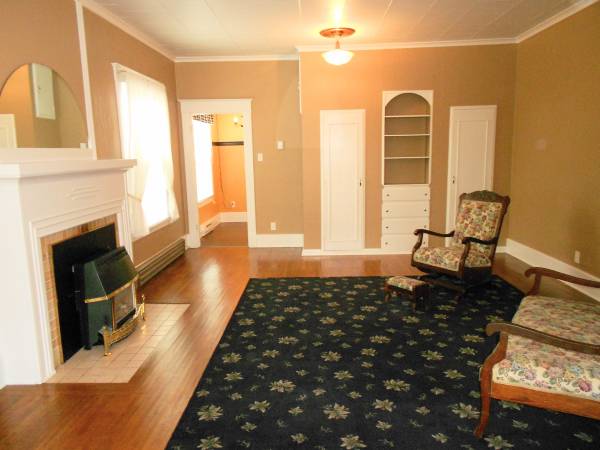 $1,495 / 1br - 822ft2 - 1 Bedroom 1 Bath Quiet, Close In (Hillsboro)64038884156289120