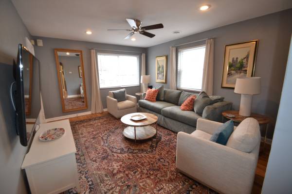 I-4 Clean attractive furnished 1BR 1