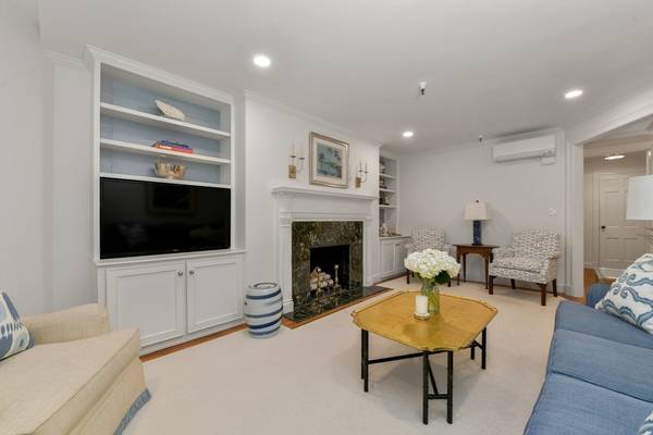 $2,000 / 1br - 653ft2 - Alquiler Excepcional en Back Bay (Back Bay)64194265620483123