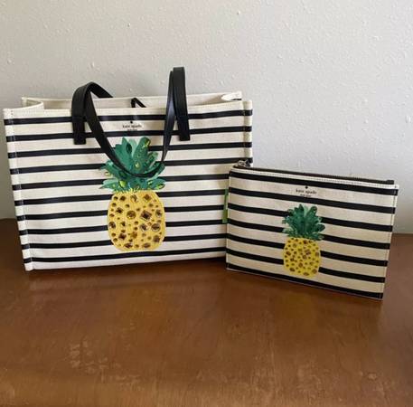 KATE SPADE Bag Set Pineapple Canvas Mega Sam Tote & Wristlet, NWT & Gift Box! 1