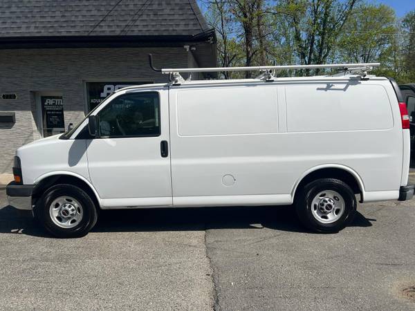2017 GMC SAVANA 2500 CARGO VAN - $13,000 (TOWACO)63482513945985122