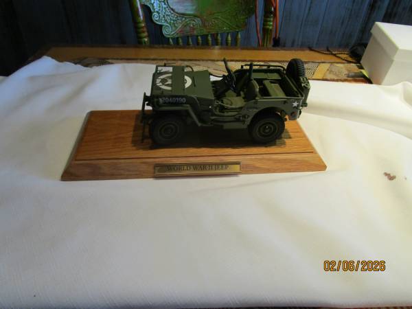 1941 Danbury Mint WWII Willys Scout JEEP Die Cast 1