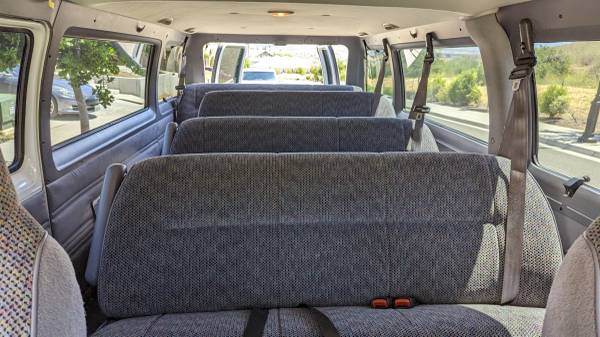 2000 RAM Wagon 3500 - Photo 4