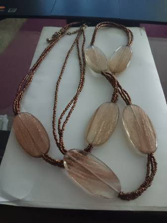 Handcrafted Chic! Versatile Brown Necklace for Office to Evening 1