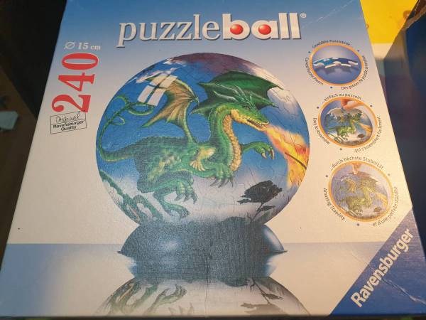 Ravensburger 240 Piece puzzleball 1