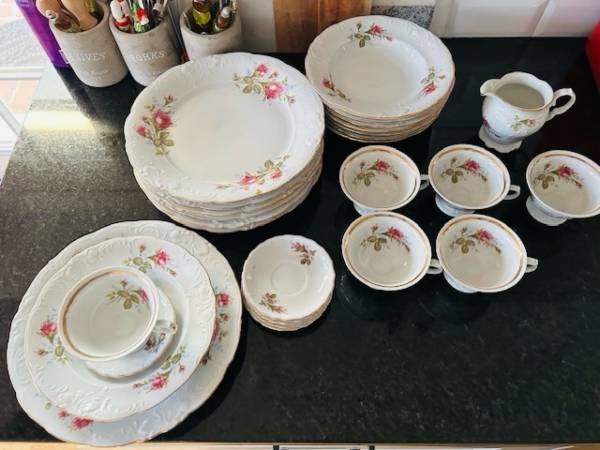 Vintage China Dinnerware 28 piece Set 1