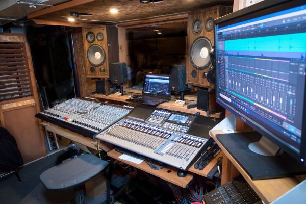 13. Guitarrista principal disponible, rock clásico, voces, propietario de estudio (Middletown-Red Bank)63392185446657121
