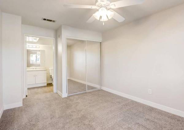 $2,350 / 2br - 1 Month FREE Now! + Elevators | Farmers Market - Senior Community (San Marcos)63932990481283123