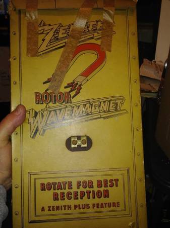 1940's Antenna 1