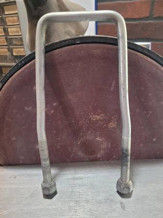 SPARE TIRE BRACKET 1
