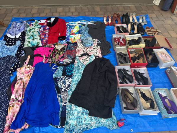 Yard sale photo
