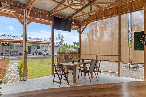 $569,000 / 3br - 43560ft2 - Elegante casa de 3 habitaciones y 3 baños construida en 2024 - Pabellón, Lanai, Paisajismo y Valla (Keaau, Hawái)63686745967363120