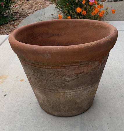 terra cotta pot 1