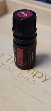 dōTERRA Rose(ローズ) 5ml 匿名配送 ドテラRose 5mL ドテラ ローズ 5mL ＜数量限定＞ doTERRA Rosa