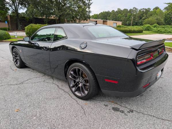 2020 Dodge Challenger R/T Scat Pack 2dr Coupe - $24,000 (Stone Mountain)63621215322115123
