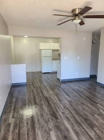 $1,100 / 2br - 850ft2 - Beautiful 2 Bedroom Apartment (Colorado Springs, CO)63658213619969120