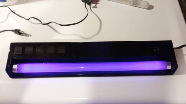 Fluorescent Bulb 18” Fish tank Light 1
