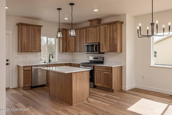 $461,500 / 4br - 1700ft2 - ¡Recién listado! L17 B1 N Endless Cir (Palmer)64004784107009122