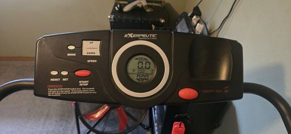 Exerpeutic walking treadmill 1