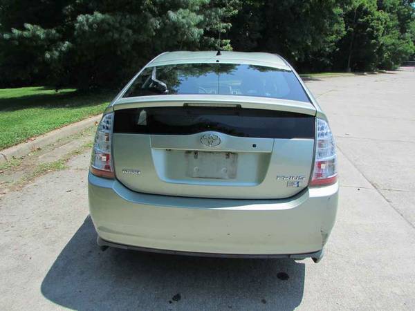 2007 Toyota Prius, pocos kilómetros, GASOLINA/ELÉCTRICO HÍBRIDO 1.5L I4 DOHC 16V - $5.850 (Purcellville)63440027563651124