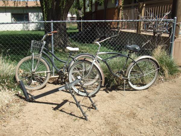 Bikes and bike rack 1