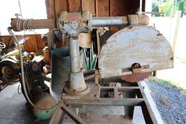 Comet Radial Arm Power Saw - $100 (Boring)63471431342083121