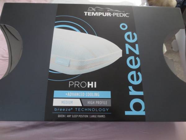 Tempur-Pedic Pillows 1