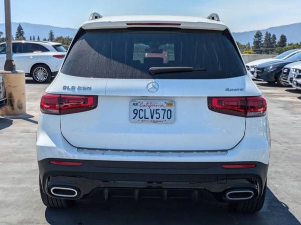 2022 Mercedes-Benz GLB tracción integral AWD certificada GLB 250 SUV - $32,998 (Llame al *(669) 200-6523* para confirmar disponibilidad al instante)63470223251459122