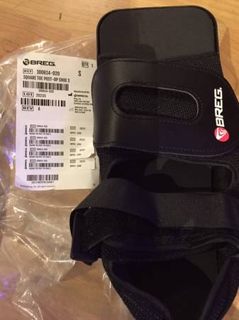 **Post op shoe, NEW, size small 1