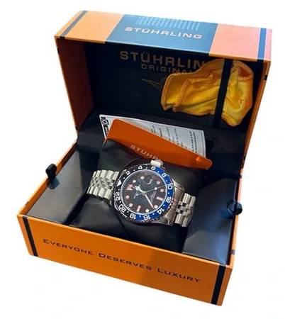 Stuhrling Original Meridian 3968 GMT Quartz 42mm Diver Black Dial - 1
